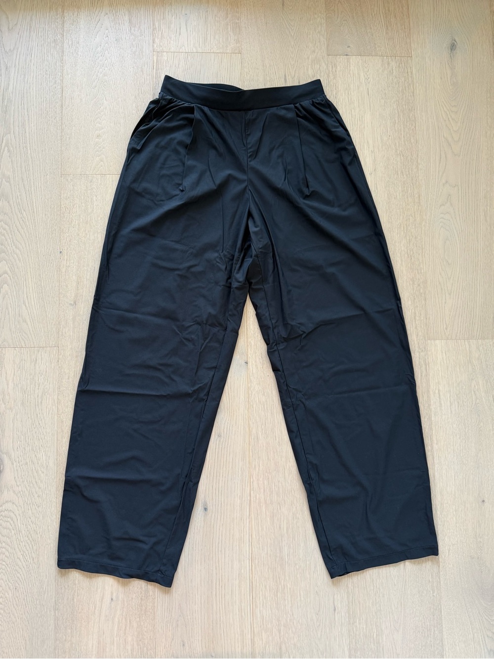2/$30 Uniqlo Airism UV Wide-Leg Pants